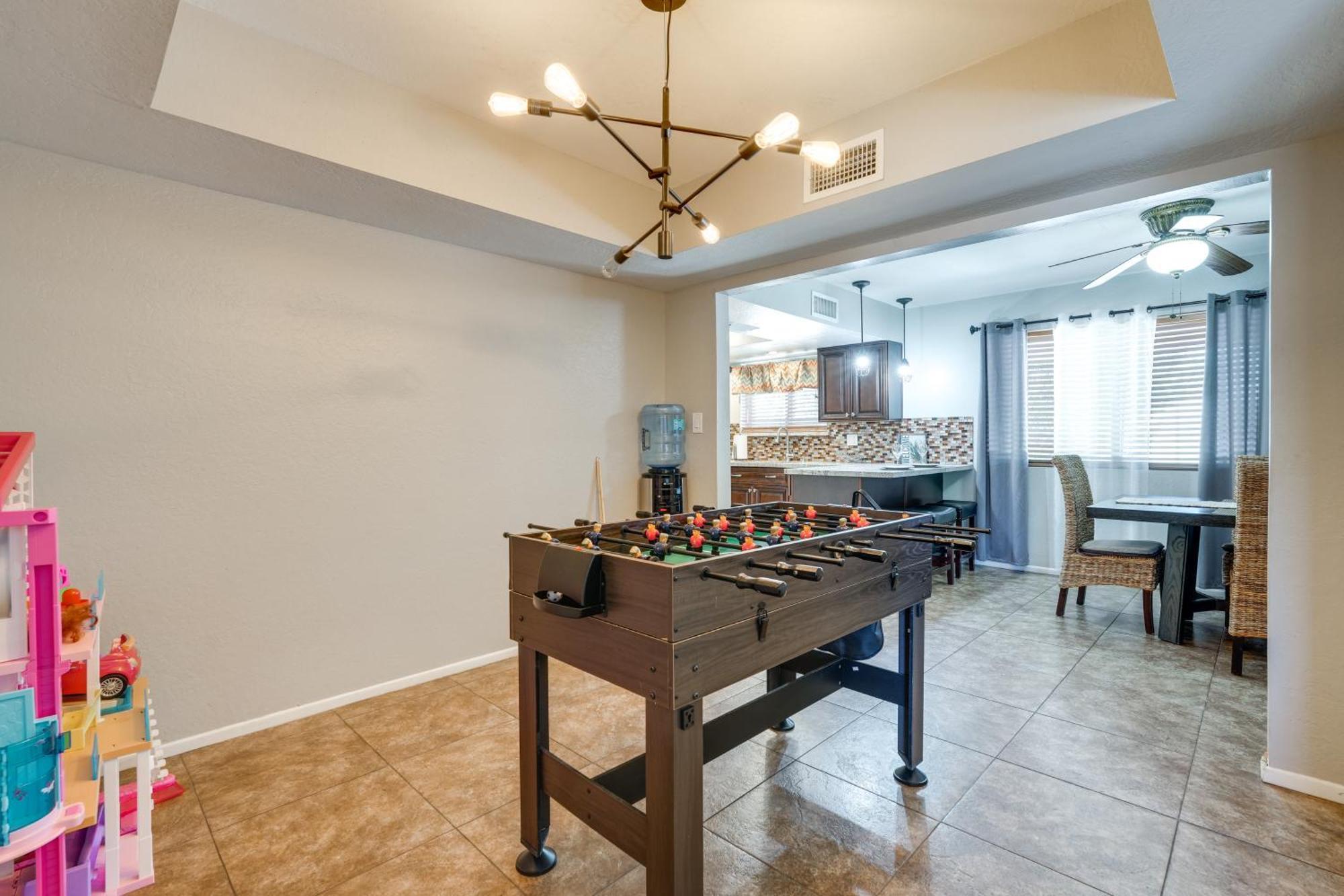 Phoenix Home With Pool About 10 Mi To Camelback Mtn Bagian luar foto