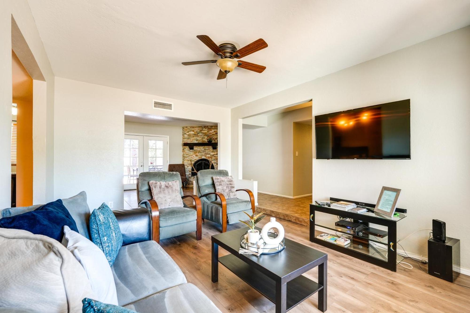 Phoenix Home With Pool About 10 Mi To Camelback Mtn Bagian luar foto