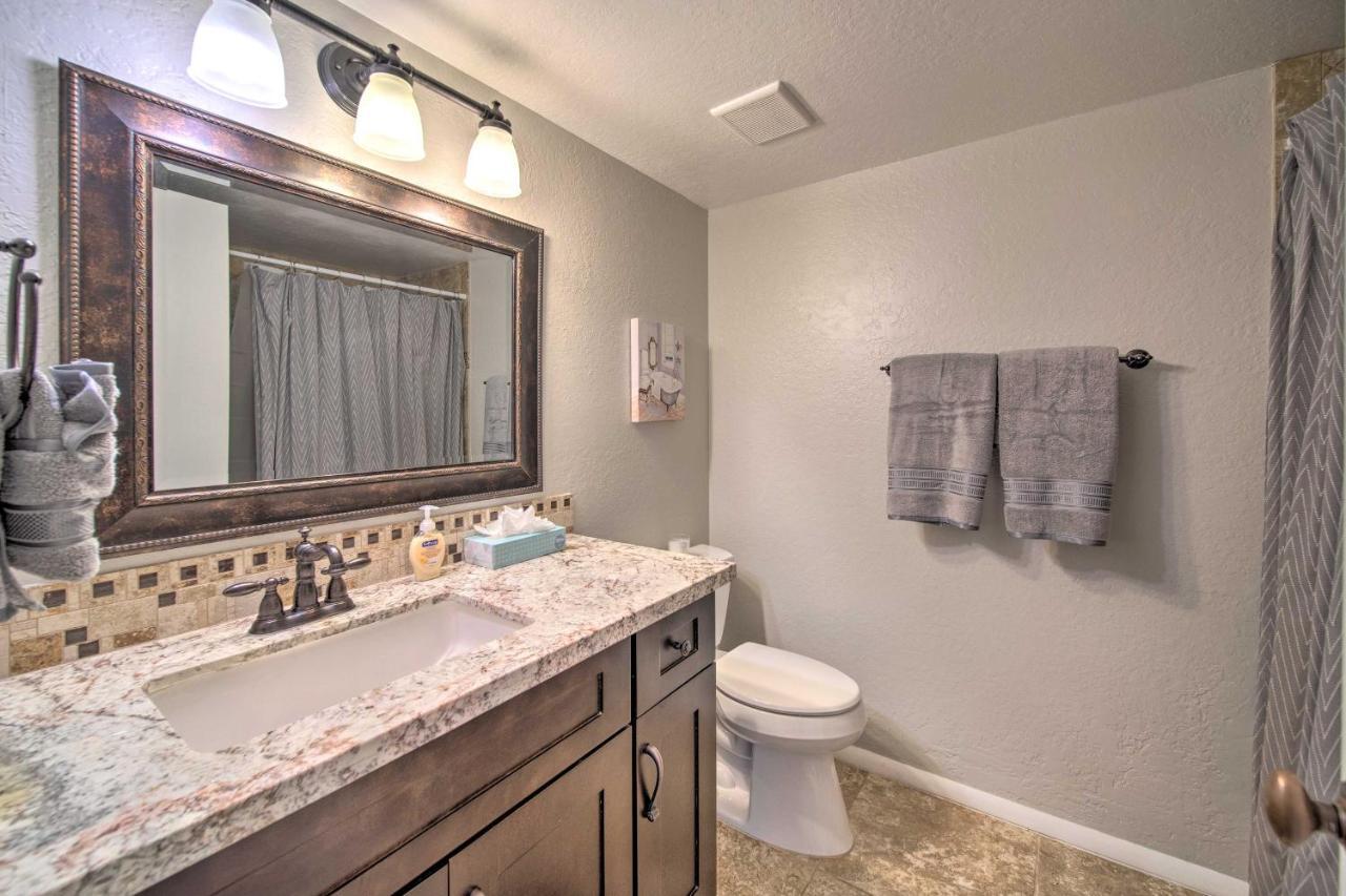 Phoenix Home With Pool About 10 Mi To Camelback Mtn Bagian luar foto